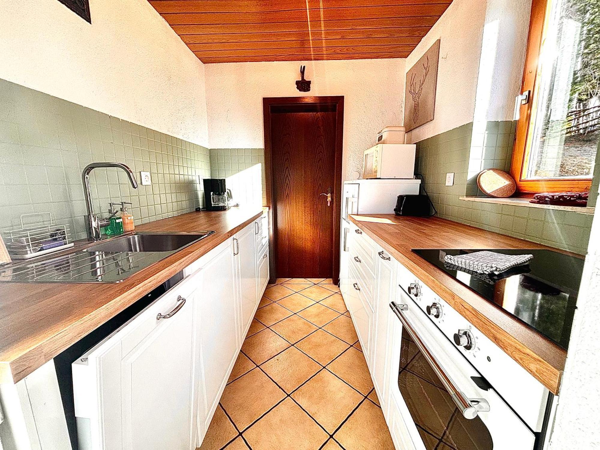 Monchegg Ferienhaus Mit Zirbitzblick מראה חיצוני תמונה